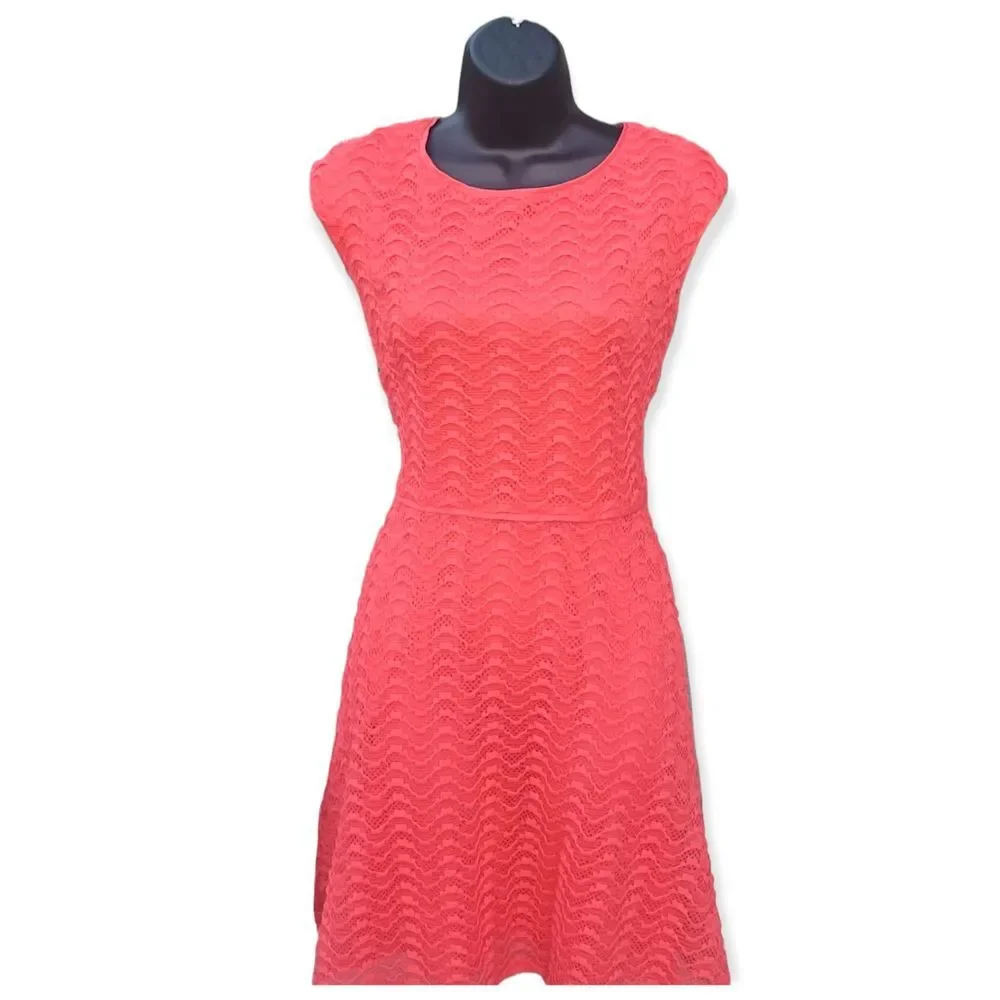 Liz Claiborne A-line Textured Short Sleeve Coral Dress Size 8 - Picture 2 of 4